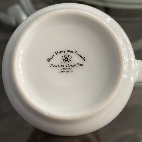 Bear Henry and Friends 5oz Mug - Picture 2 of 8